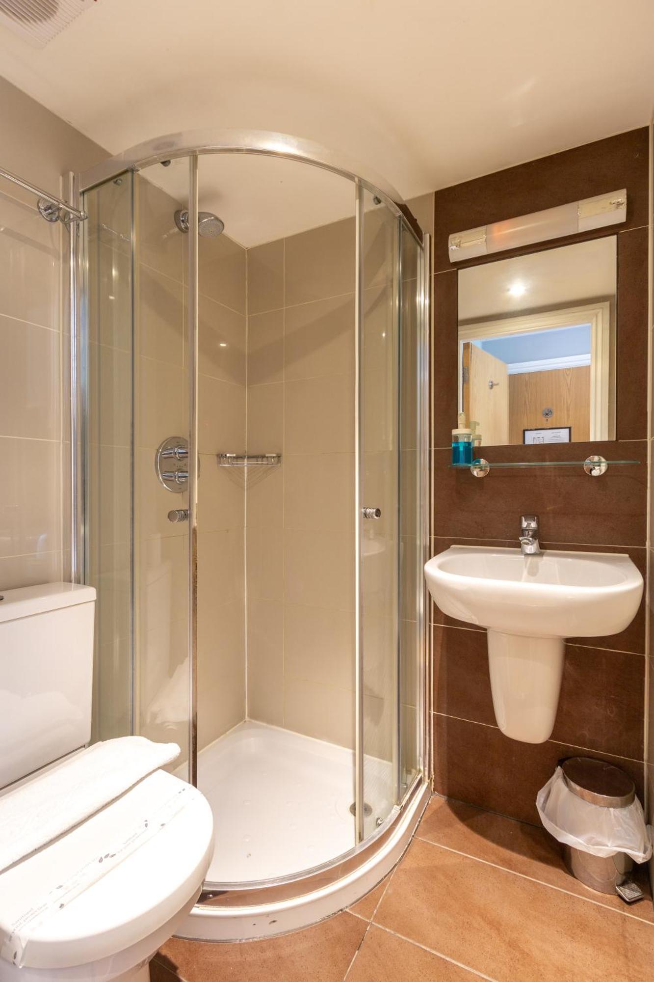 Coronation Hotel London Ngoại thất bức ảnh