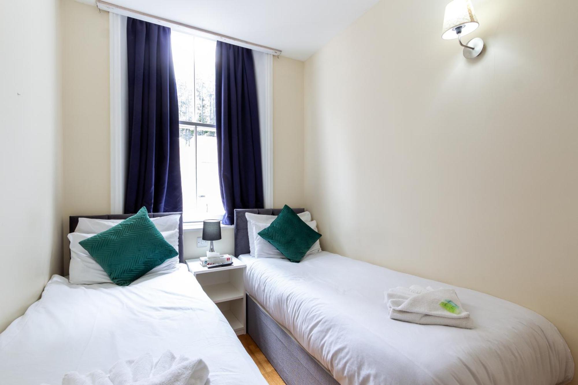 Coronation Hotel London Ngoại thất bức ảnh
